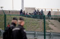 São cerca de 700 os migrantes que sonham com a passagem para o Reino Unido