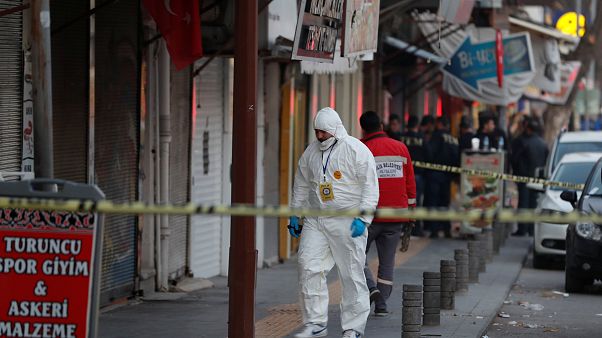 Πύραυλοι κατά τουρκικής πόλης στα σύνορα με τη Συρία Πύραυλοι κατά τουρκικής πόλης στα σύνορα με τη Συρία