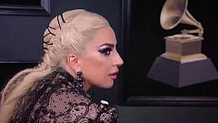 Lady Gaga suspende su gira europea por fuertes dolores 