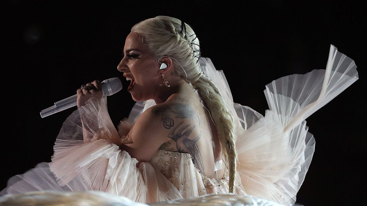 Ακυρώνονται για λόγους υγείας 10 συναυλίες της Lady Gaga στην Ευρώπη