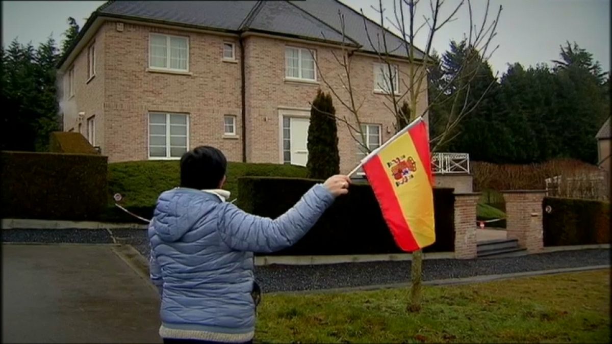 Katalan siyasetçi Puidgedemont Belçika'da villa kiraladı