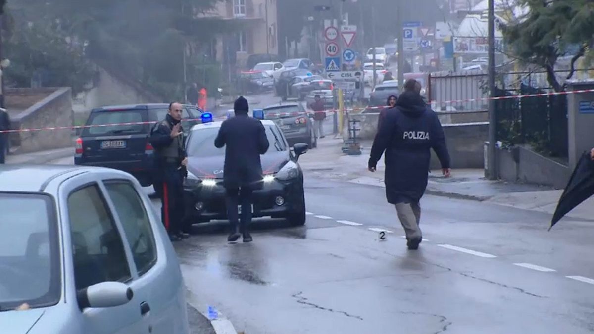 Italien unter Schock: Schießerei in Macerata rassistisch motiviert?
