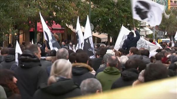 Корсиканские националисты провели демонстрацию Корсиканские националисты провели демонстрацию