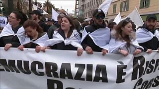 Korsika'da demokrasi eylemi