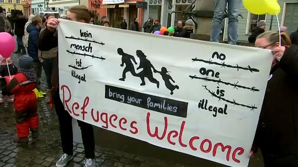 Germania: a Cottbus doppia manifestazione pro e contro i migranti Germania: a Cottbus doppia manifestazione pro e contro i migranti