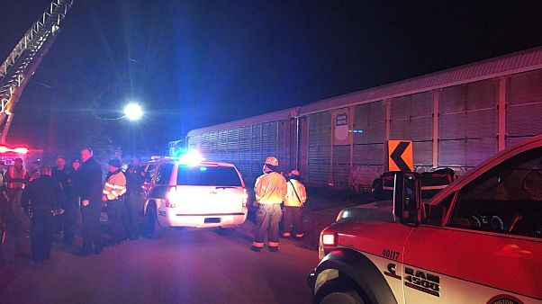 ABD'de tren kazası: 2 ölü 70 yaralı ABD'de tren kazası: 2 ölü 70 yaralı