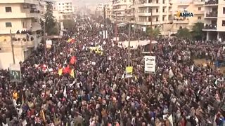 Afrin'de Zeytin Dalı Harekatı'na karşı protesto
