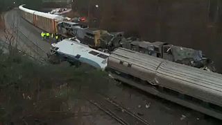 Halálos áldozata is van az amerikai vonatbalesetnek