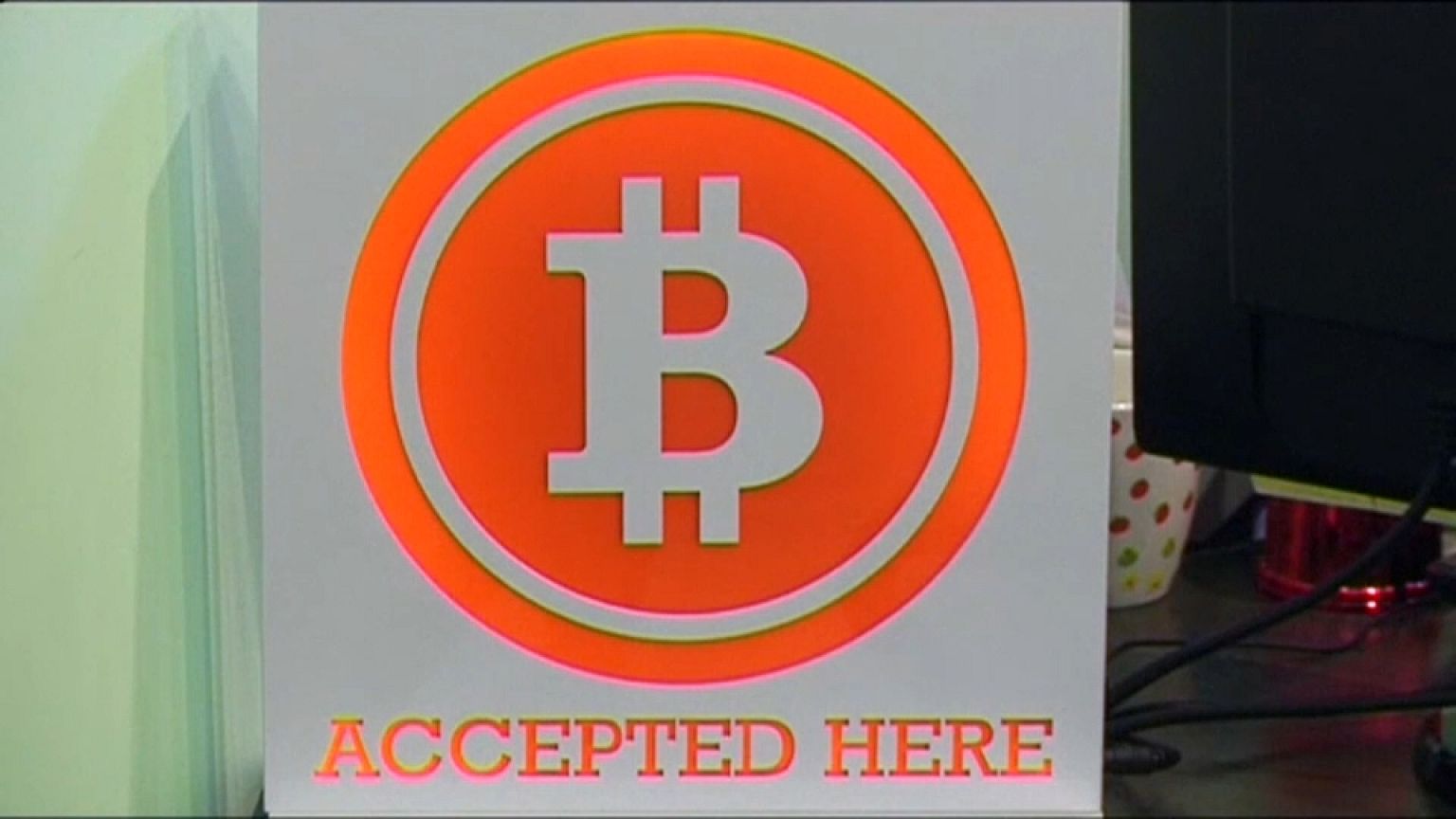 В Великобритании запрещают покупку Bitcoin с помощью кредитных карт