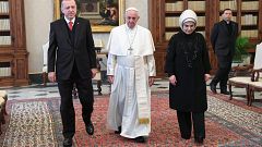 Papst empfängt Erdogan im Vatikan