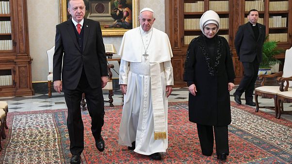 Papst empfängt Erdogan im Vatikan Papst empfängt Erdogan im Vatikan