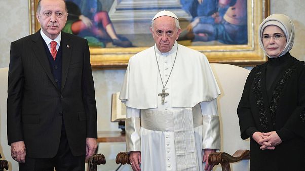 Rencontre crispée entre le Pape et Erdogan Rencontre crispée entre le Pape et Erdogan