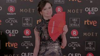 Red fans at the Goya Awards as Spanish stars protest over inequality