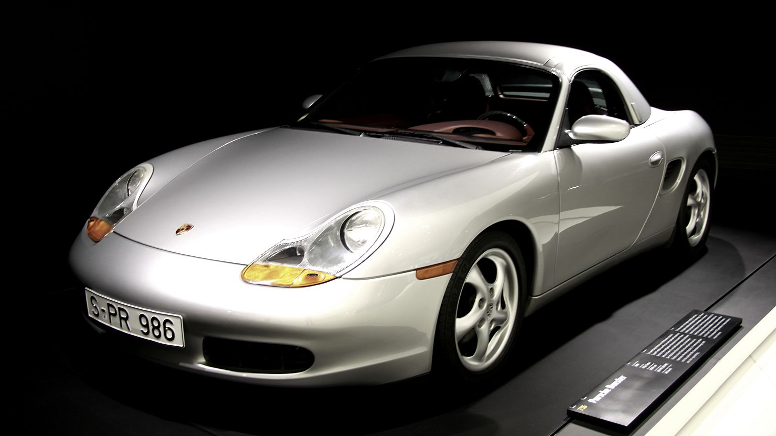  Porsche 70. kuruluş yıldönümünü kutluyor