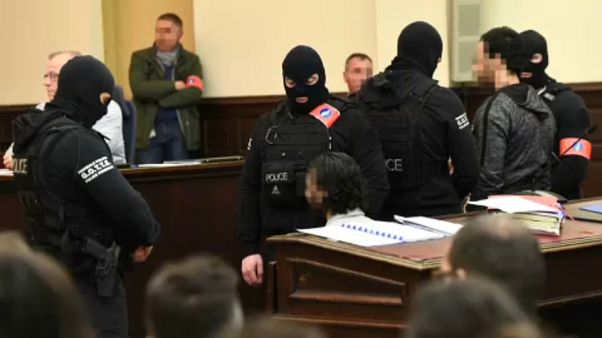 Nem beszél a párizsi merénylő Nem beszél a párizsi merénylő