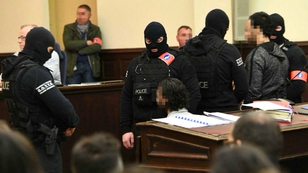 Belgio, processo Abdeslam, il Pm chiede il massimo della pena