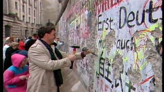 Mauer in Berlin - so lange wie sie stand, ist sie nun weg