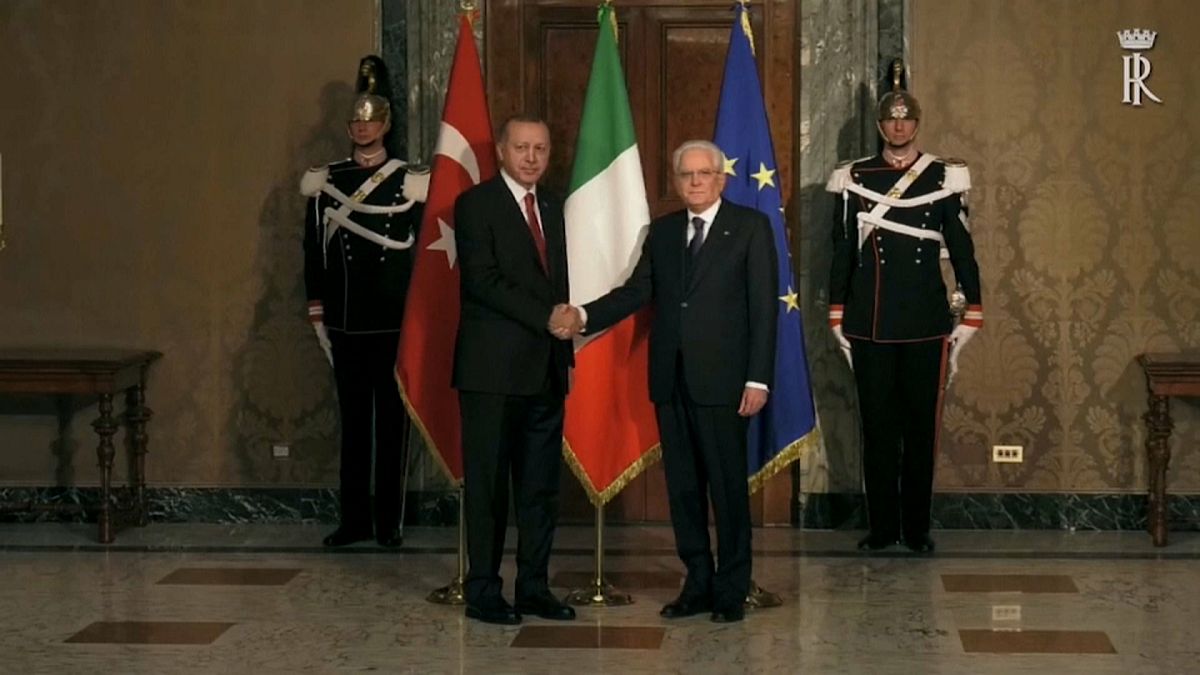 Erdoğan İtalya'da Papa Francis ve İtalya Cumhurbaşkanı ile görüştü