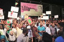 Maldivler siyasi kaosta