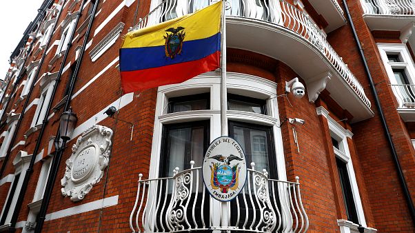 Haftbefehl gegen Assange bleibt - Nachspiel am 13. Februar Haftbefehl gegen Assange bleibt - Nachspiel am 13. Februar