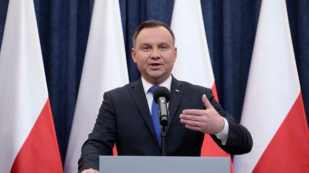 Анджей Дуда подписал закон о Холокосте Анджей Дуда подписал закон о Холокосте