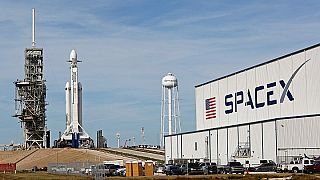 SpaceX lanzará Tesla a Marte-con Bowie tocando en segundo plano