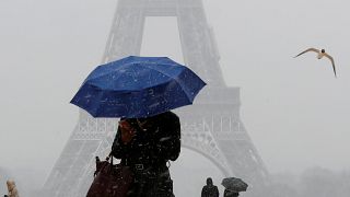 Schnee in Paris