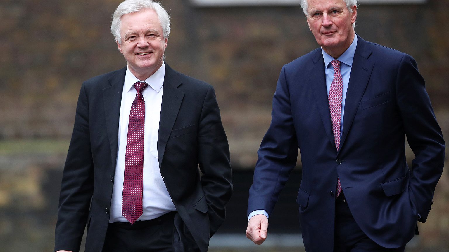 AB, Brexit sürecinde İngiltere'yi cezalandırma hakkı istiyor