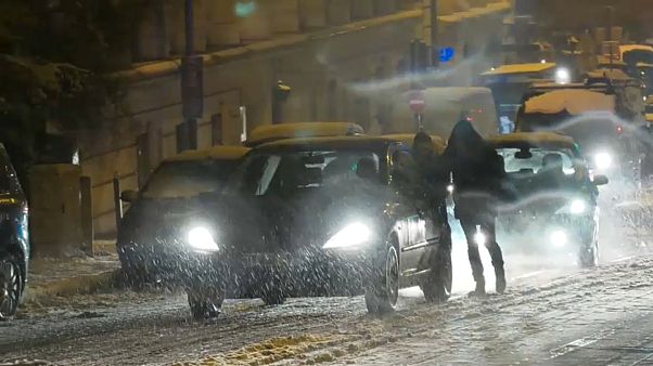 Eine riesige Eislaufbahn: Rien ne va plus... in Paris Eine riesige Eislaufbahn: Rien ne va plus... in Paris