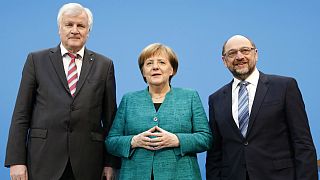 آلمان؛ توافق برای دولت ائتلافی و کناره‌گیری شولتز از رهبری حزب سوسیال‌دموکرات