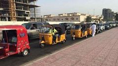 ظهور التوك توك بشوارع جدة يثير غضب المواطنين وإدارة المرور تؤكد مصادرته