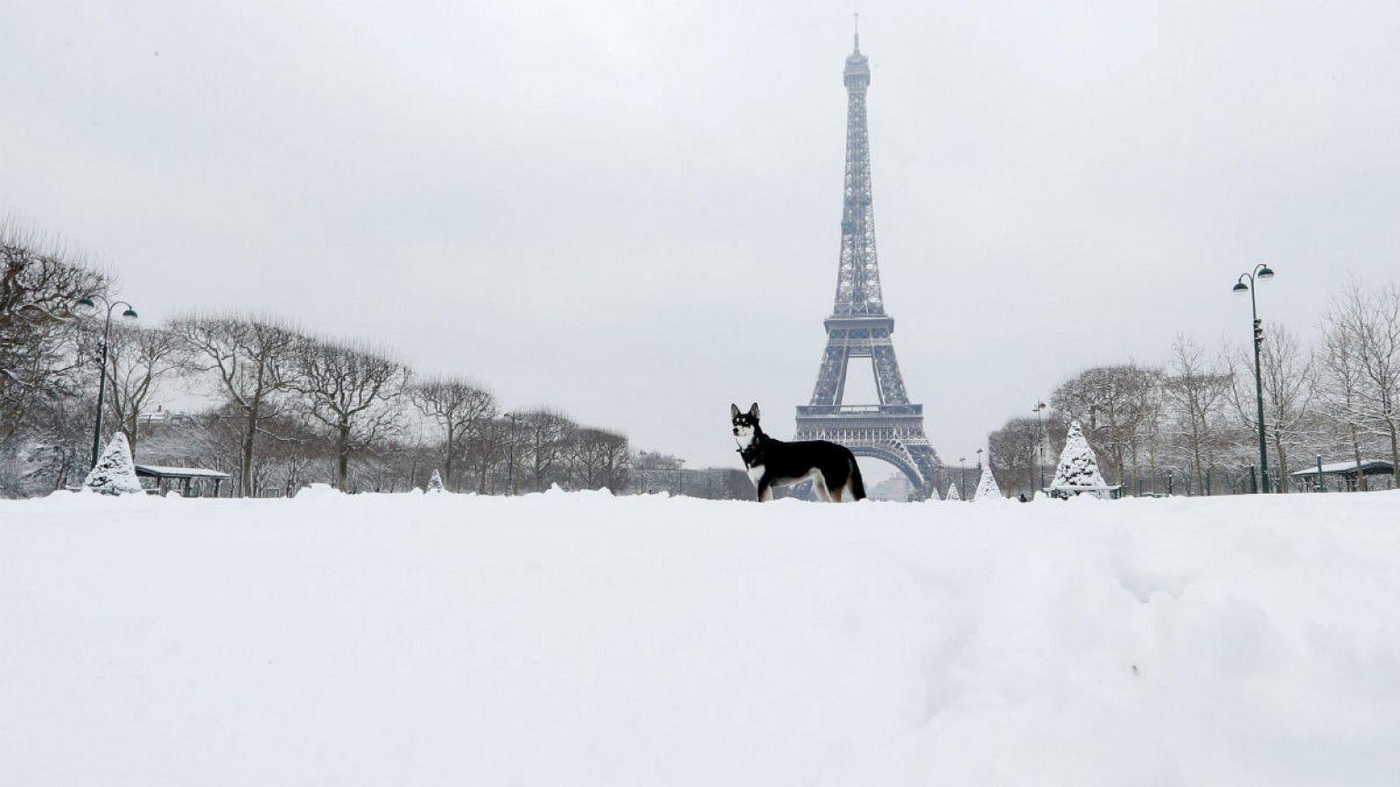 Paris kara teslim 