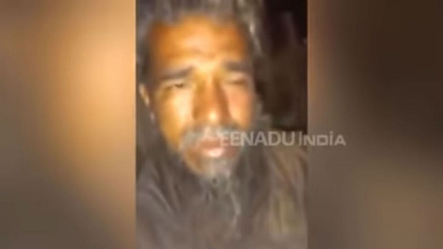 سیلی‌ جوان هندو به مرد مسلمانی که از ادای جمله مقدس سر باز زد 