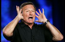 Robin Williams performing
