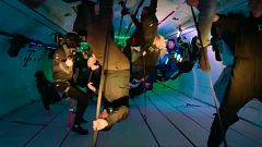 30 danseurs en apesanteur