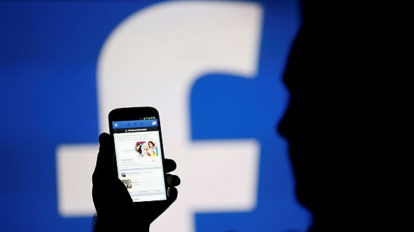 Brazil's biggest newspaper stops publishing on Facebook after News Feed change Brazil's biggest newspaper stops publishing on Facebook after News Feed change