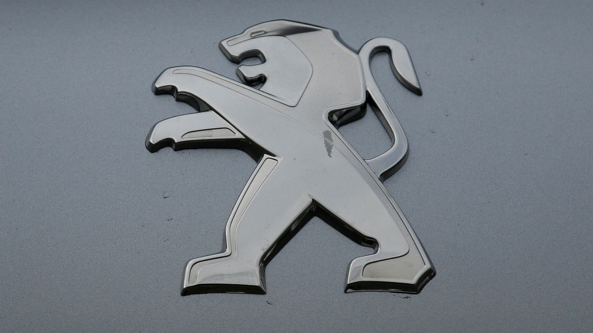 Fabricante da Peugeot está contra modelo de pagamento das autoestradas
