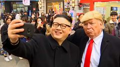 Трамп и Ким обнимаются в Сеуле