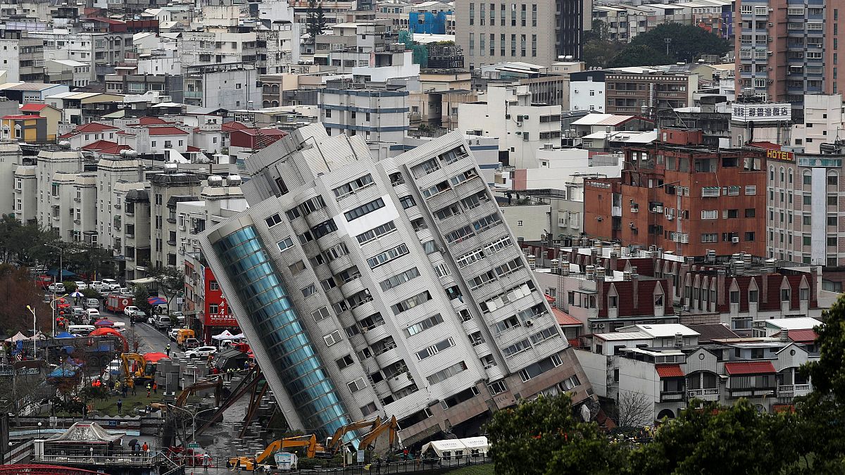 Taiwaneses não atribuem queda de edifícios apenas ao sismo