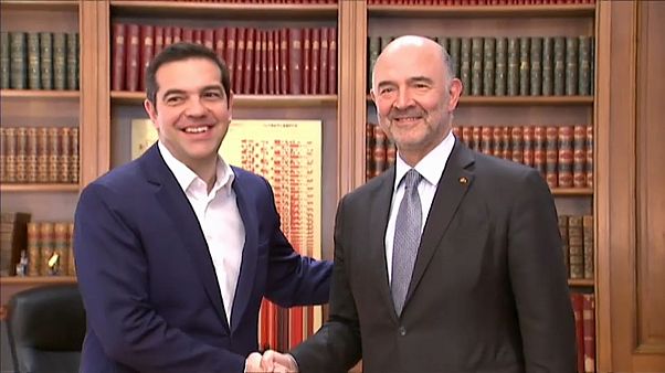 Moscovici: "Yunanistan'ın bu yıl kurtarma programından çıkacağına inanıyorum" Moscovici: "Yunanistan'ın bu yıl kurtarma programından çıkacağına inanıyorum"