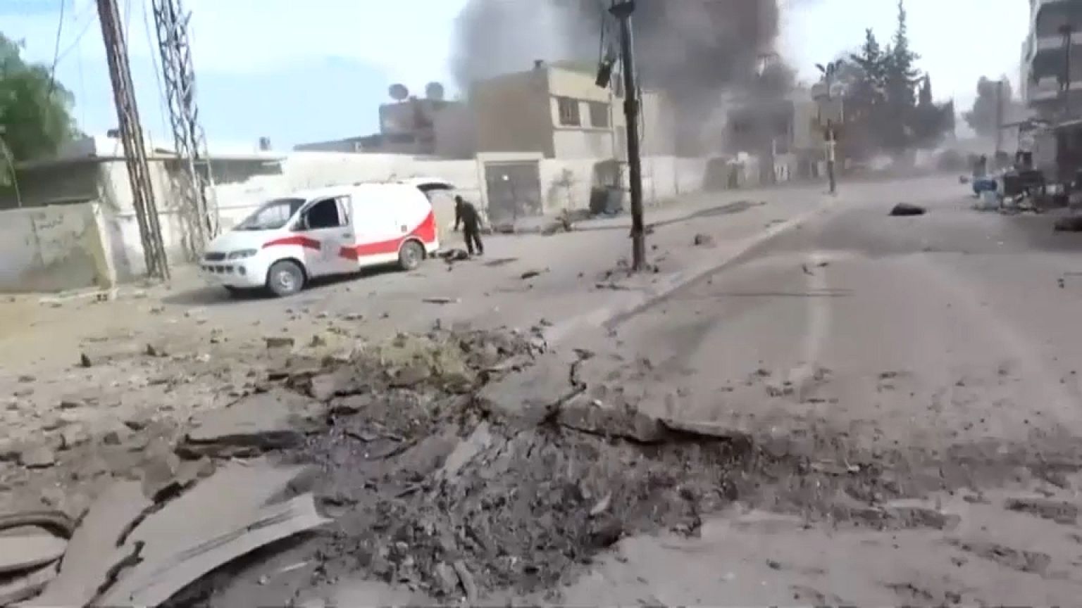 Damasco califica de crimen de guerra el ataque de Deir al Zur