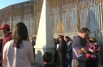 Trump puts in 3 billion budget request to begin Mexican wall