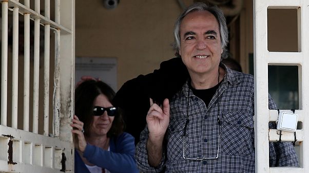 Εκτός φυλακών και πάλι ο Δ.Κουφοντίνας Εκτός φυλακών και πάλι ο Δ.Κουφοντίνας