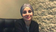  اتهام حمایت از حملات فرانسه خواننده محجبه را از گردونه رقابت خارج کرد  