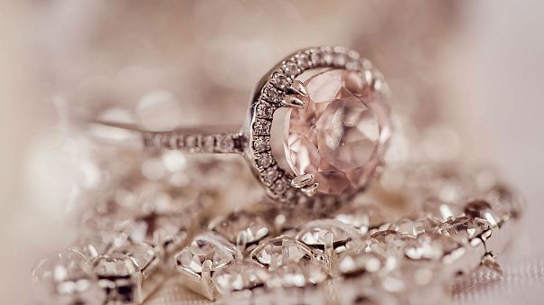 Luxury European jewellers failing to ensure ethical supply chains: report Luxury European jewellers failing to ensure ethical supply chains: report