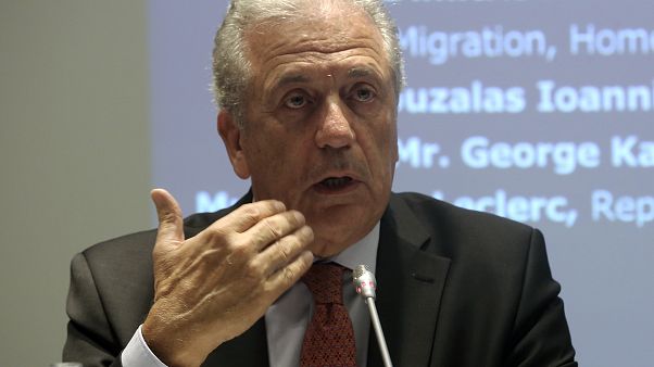 «Κουκουλοφόρους, ψευδομάρτυρες και σκευωρία» καταγγέλλει ο Δ. Αβραμόπουλος στην υπόθεση Novartis «Κουκουλοφόρους, ψευδομάρτυρες και σκευωρία» καταγγέλλει ο Δ. Αβραμόπουλος στην υπόθεση Novartis