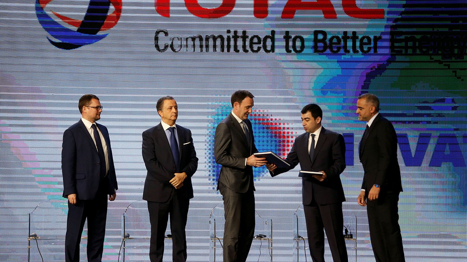 Le Liban signe ses premiers contrats de forage offshore