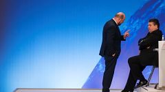 Allemagne : Martin Schulz se prend les pieds dans le tapis