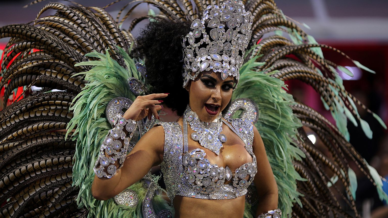 Le Carnaval réveille le Sambodrome de Rio