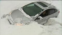 Winter snowstorm sweeps across US midwest